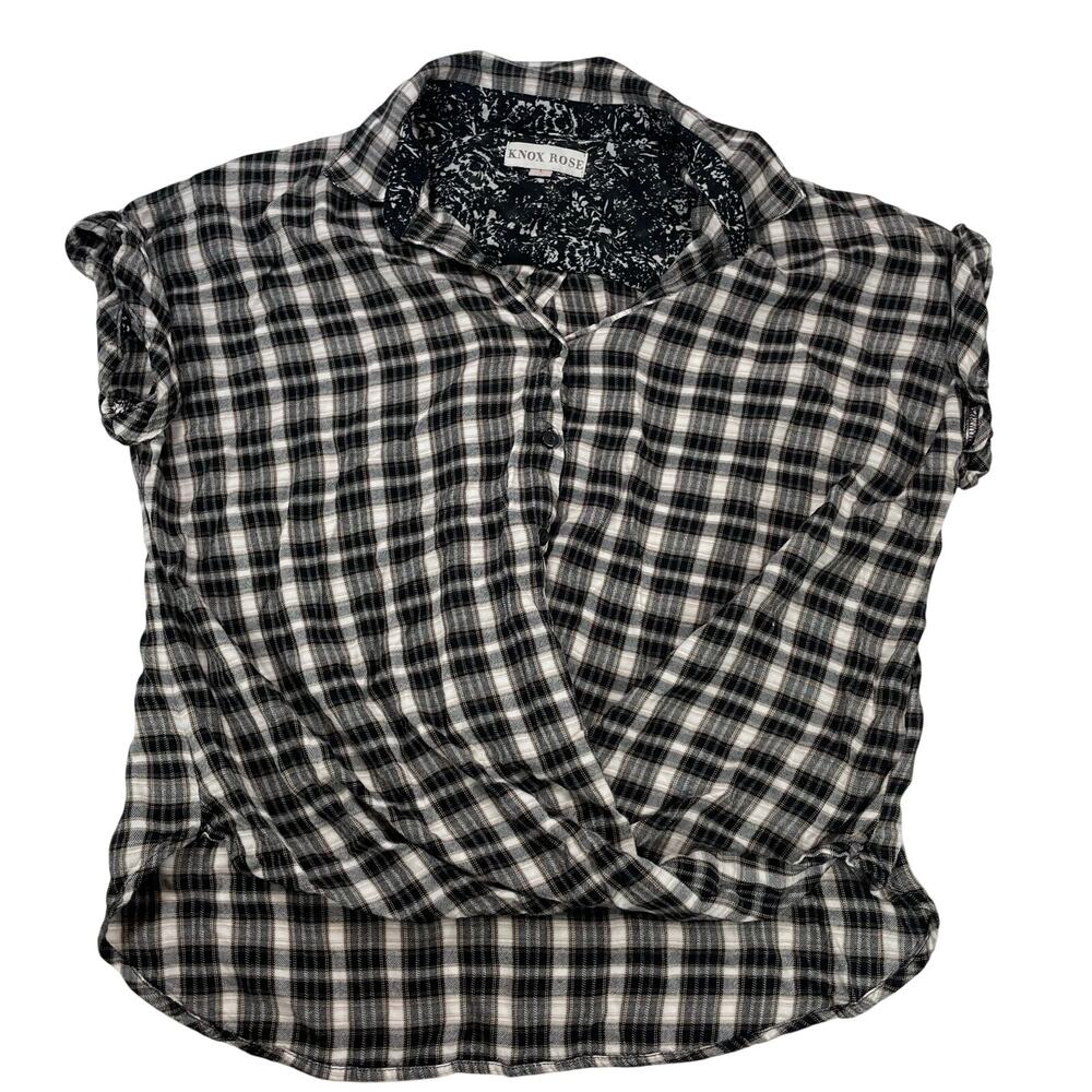 Knox Rose Black White Plaid Surplice Front Button Women’s L Contrasting Collar